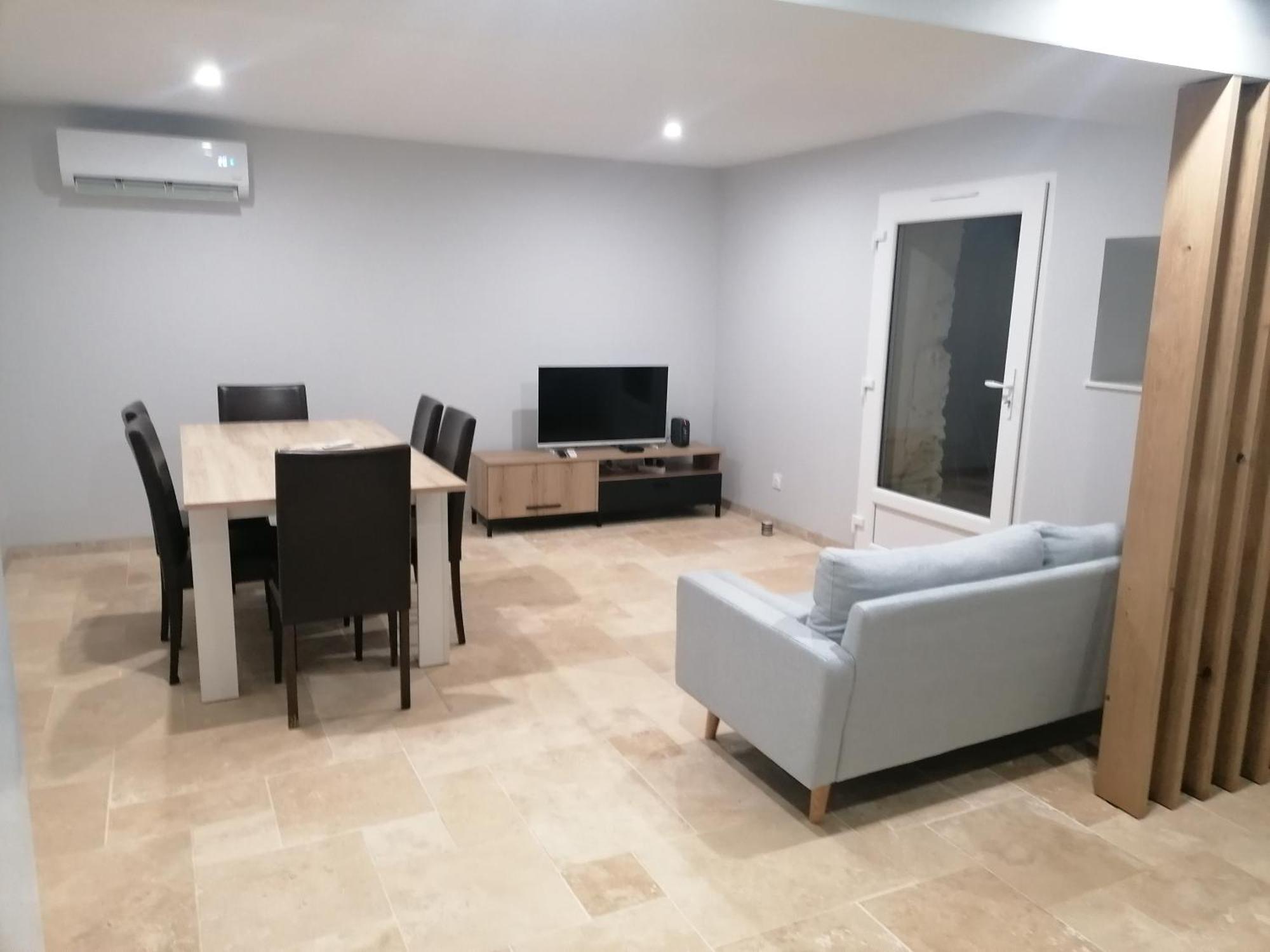 Appartement En Plein Coeur De Contres Le Controis-en-Sologne Zewnętrze zdjęcie