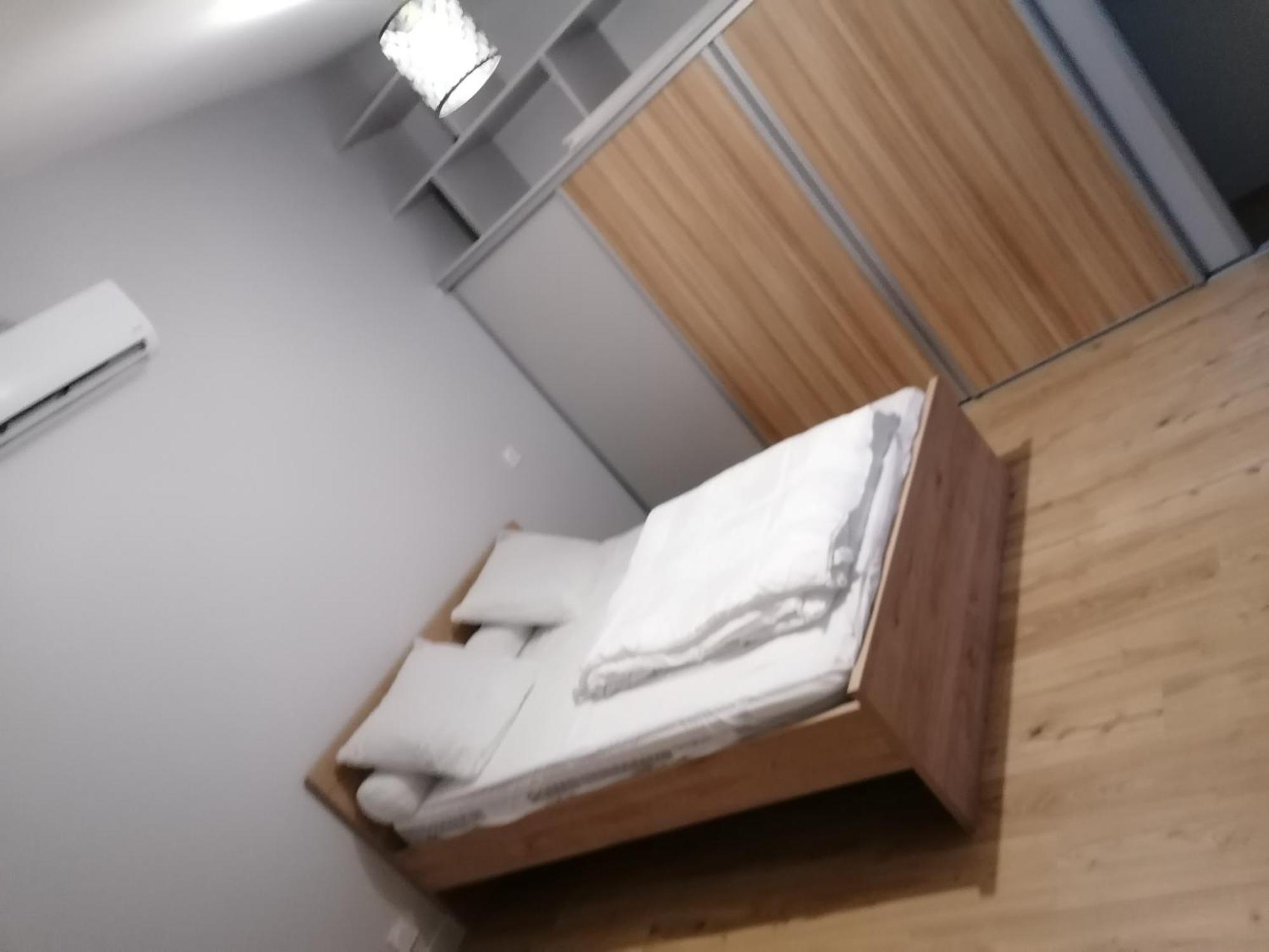 Appartement En Plein Coeur De Contres Le Controis-en-Sologne Zewnętrze zdjęcie